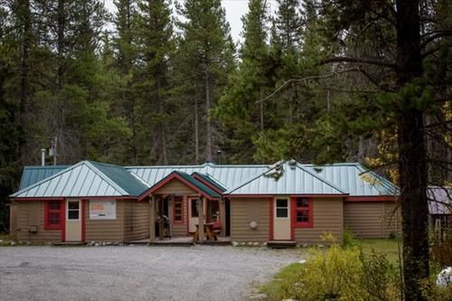 Hi Castle Mountain - Hostel Eksteriør billede